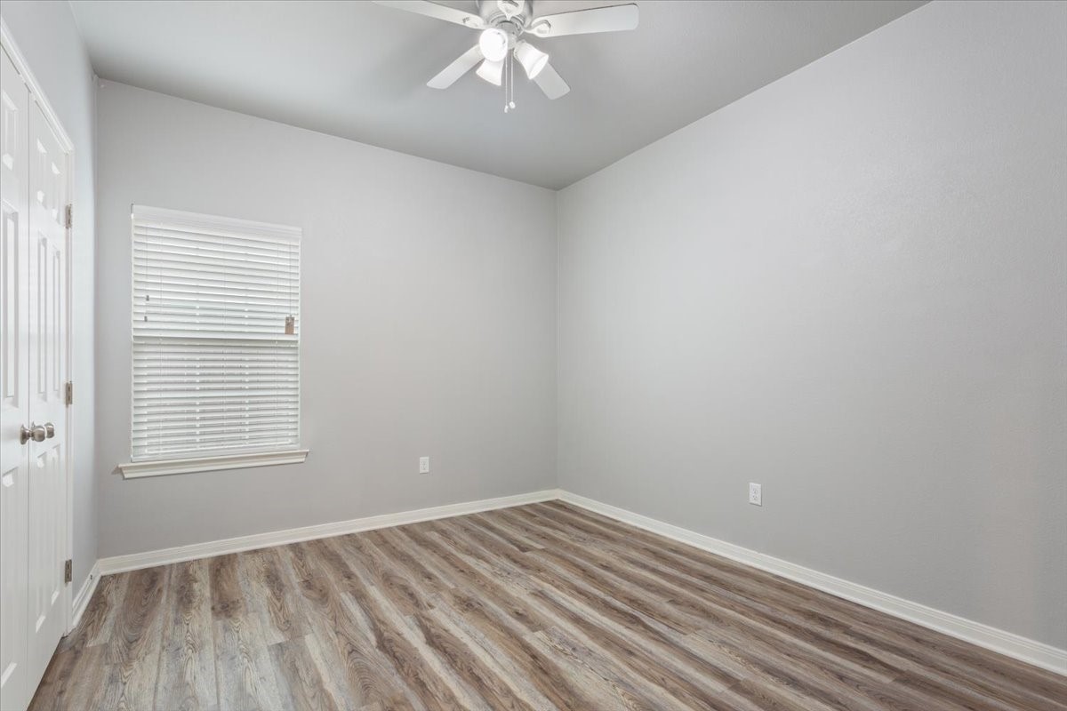 716 S Main Street Mcgregor TX 76657