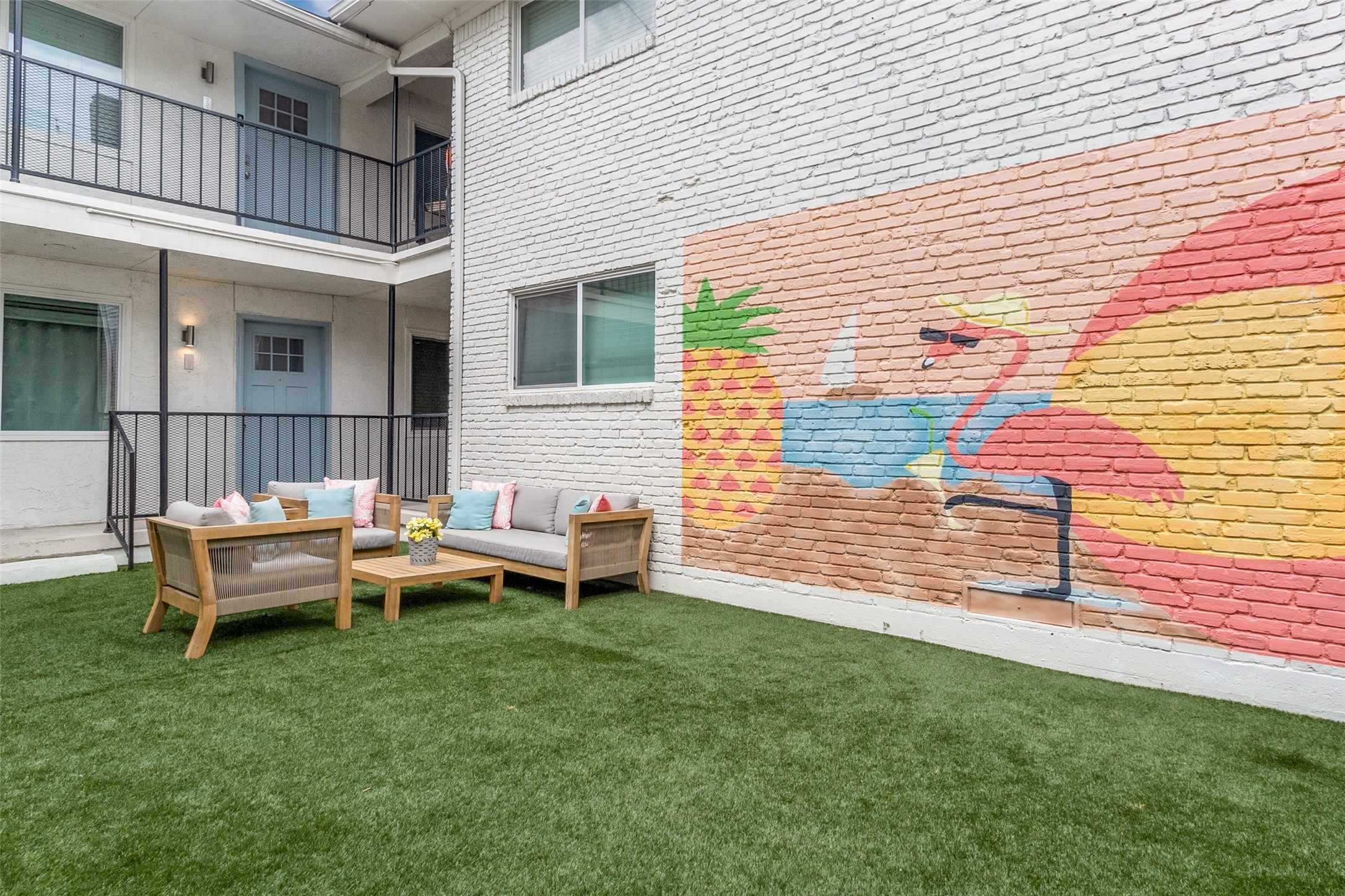 5444 Gaston Avenue Dallas TX 75214