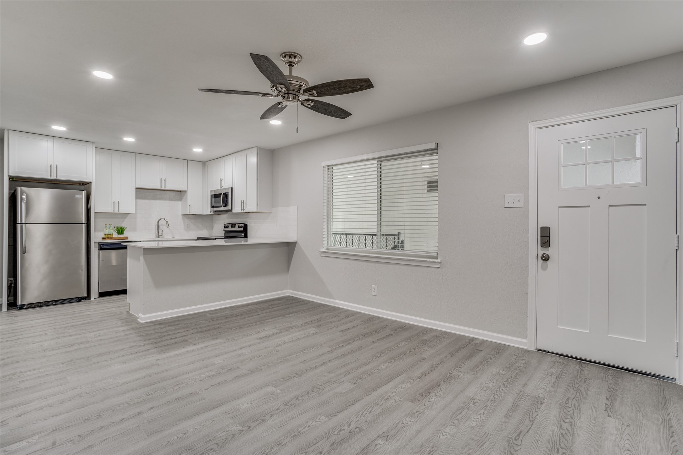5444 Gaston Avenue Dallas TX 75214