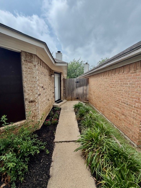 1015 Bull Run Denton TX 76209