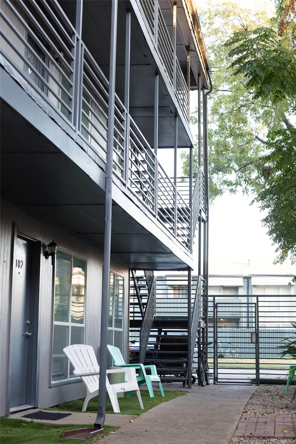 2821 Reagan Street Dallas TX 75219