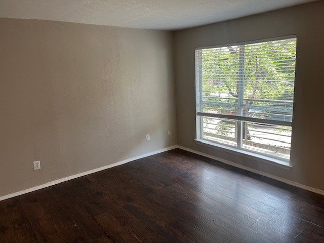 2821 Reagan Street Dallas TX 75219