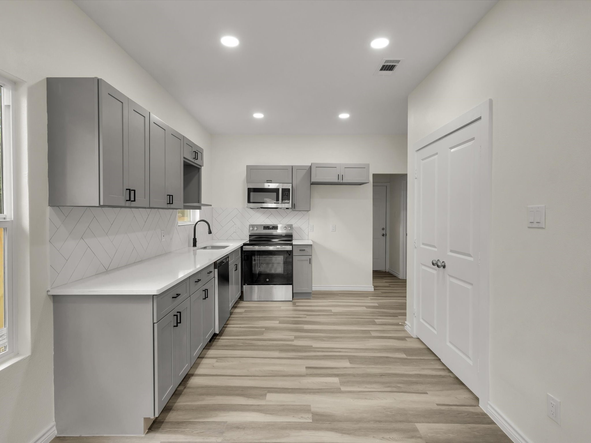 3526 Elsie Faye Heggins Street Dallas TX 75210