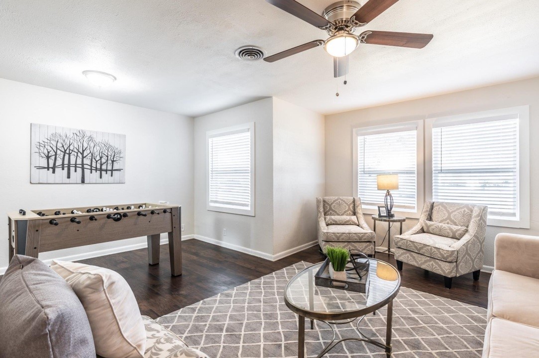 2134 Fenwick Drive Dallas TX 75228
