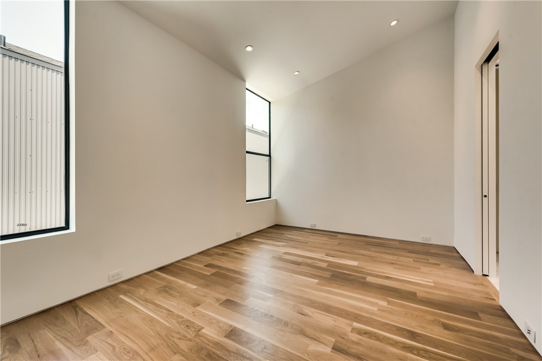 1504 Burlew Street Dallas TX 75204
