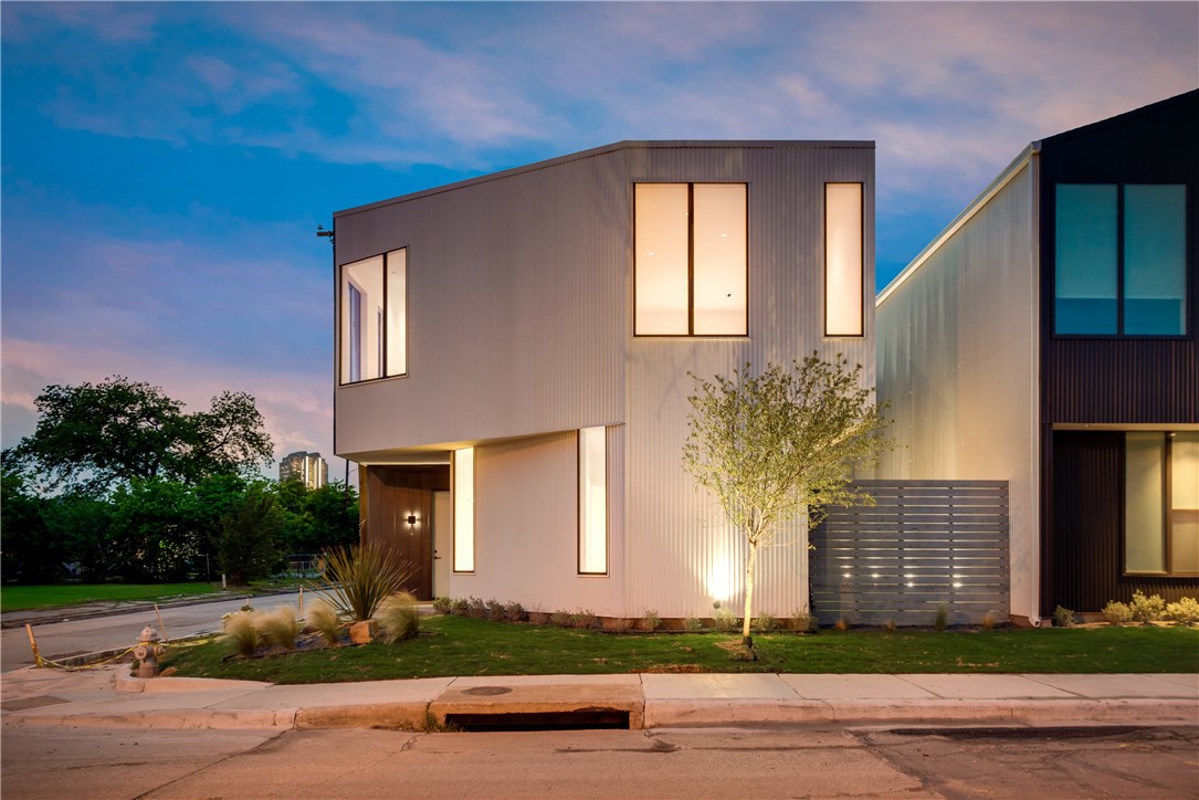 1504 Burlew Street Dallas TX 75204
