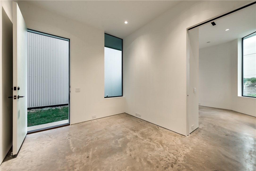1504 Burlew Street Dallas TX 75204