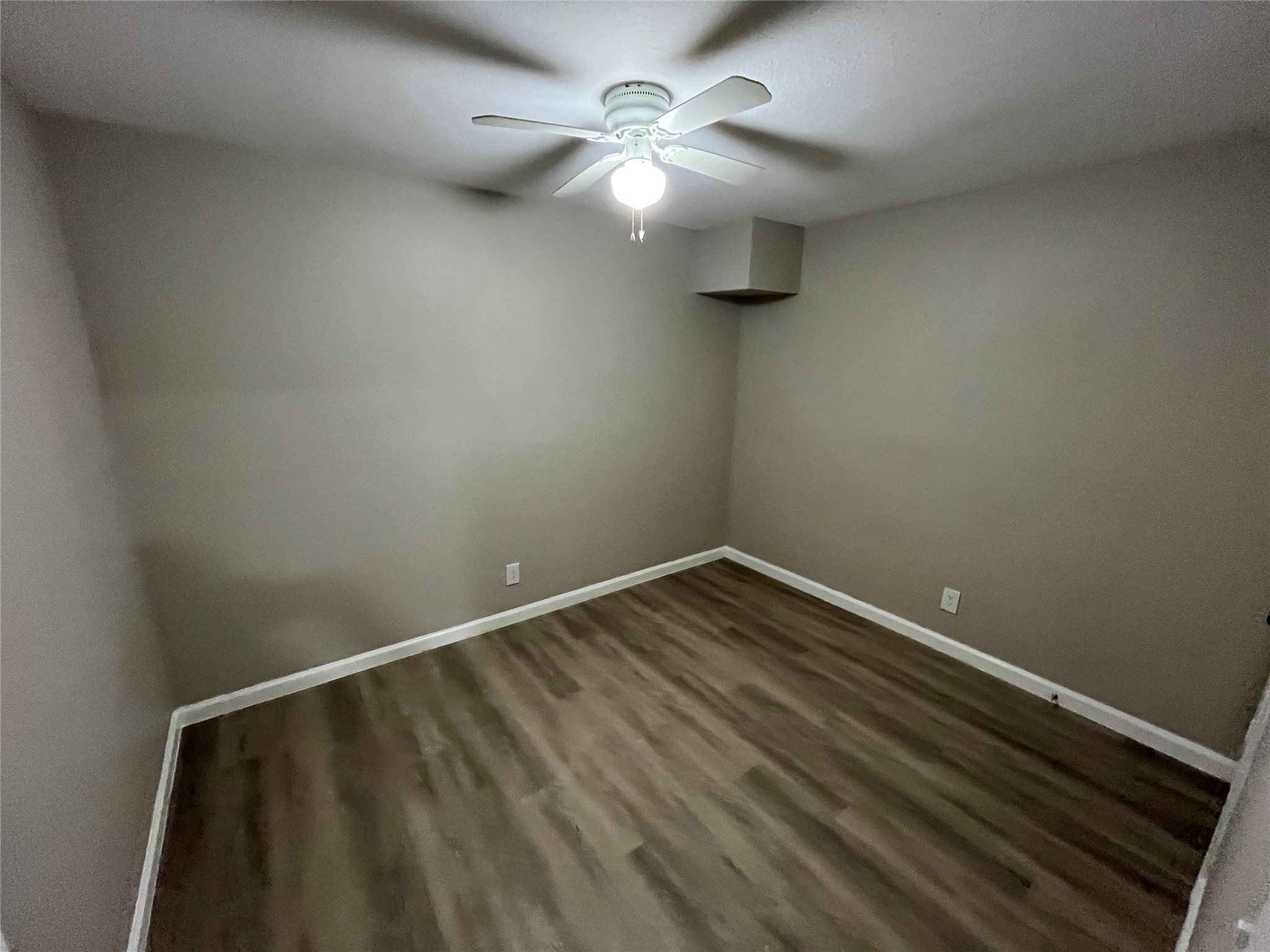1201 Rose Garden Avenue Dallas TX 75217