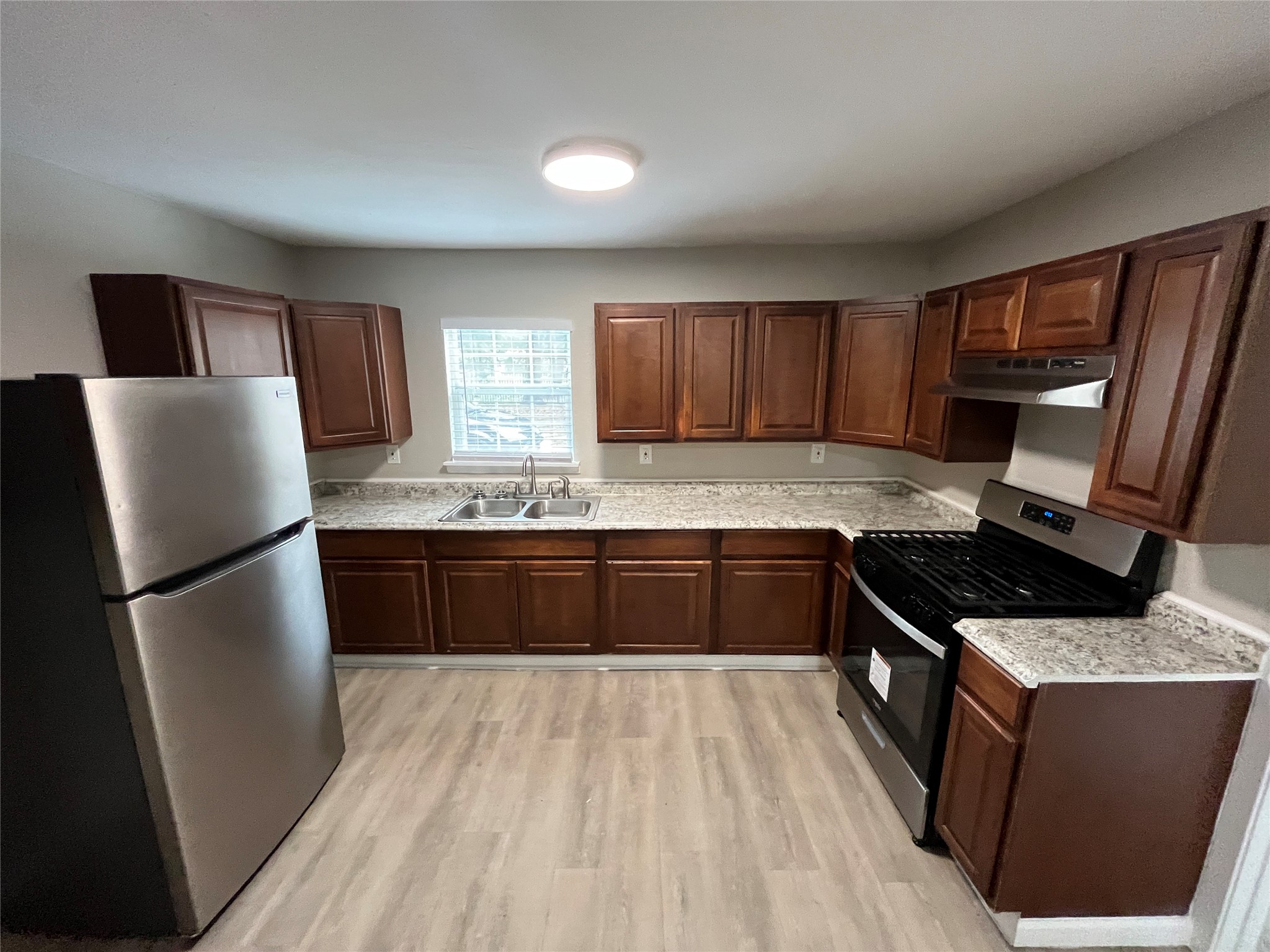 1201 Rose Garden Avenue Dallas TX 75217