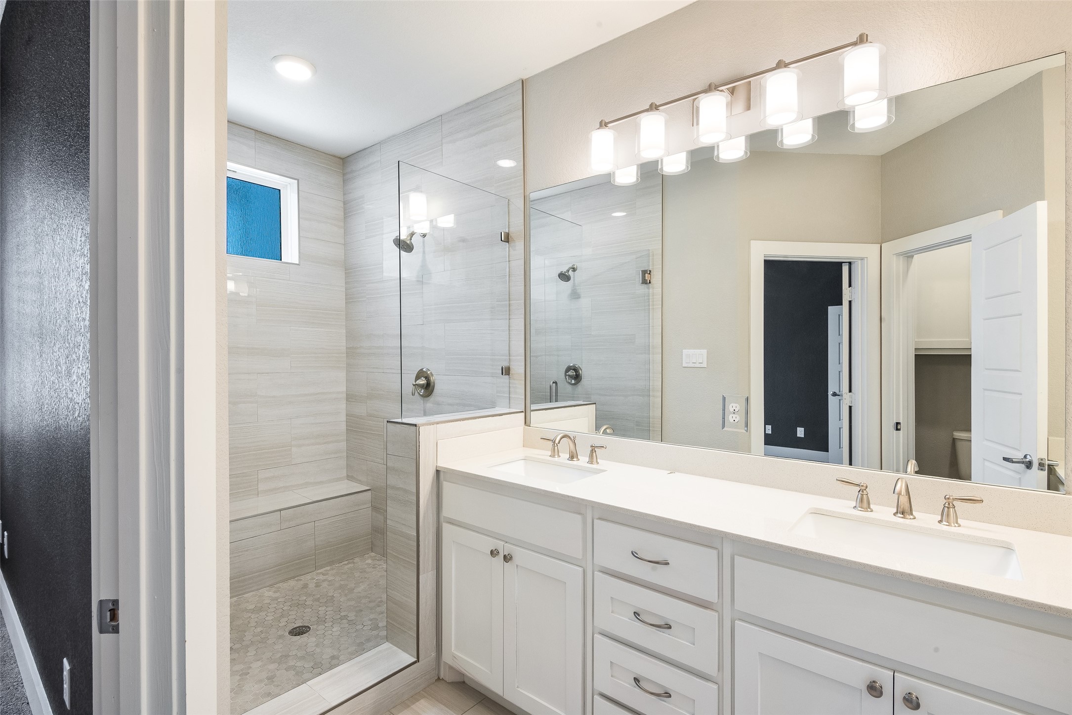 2133 Lovedale Avenue Dallas TX 75235