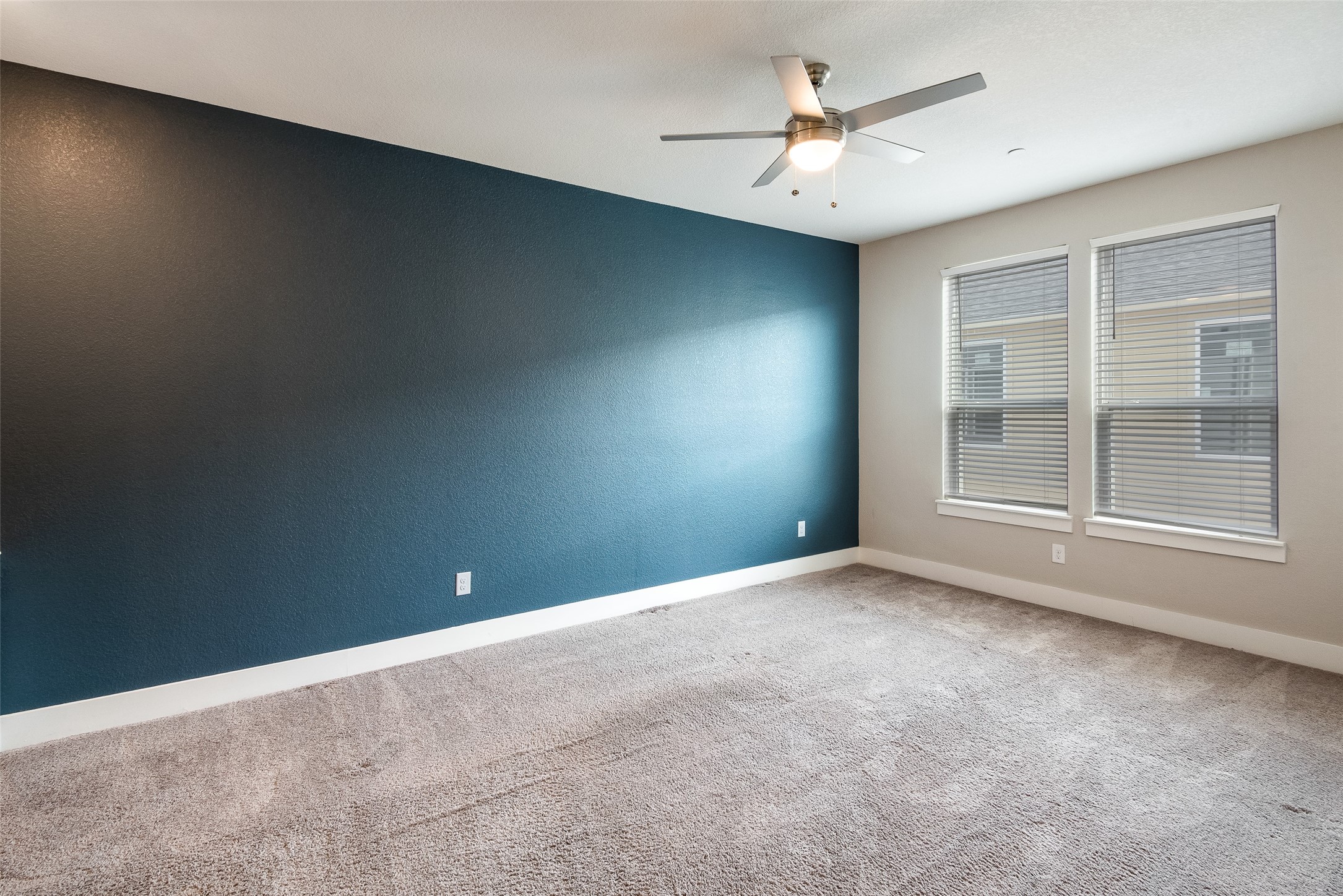 2133 Lovedale Avenue Dallas TX 75235