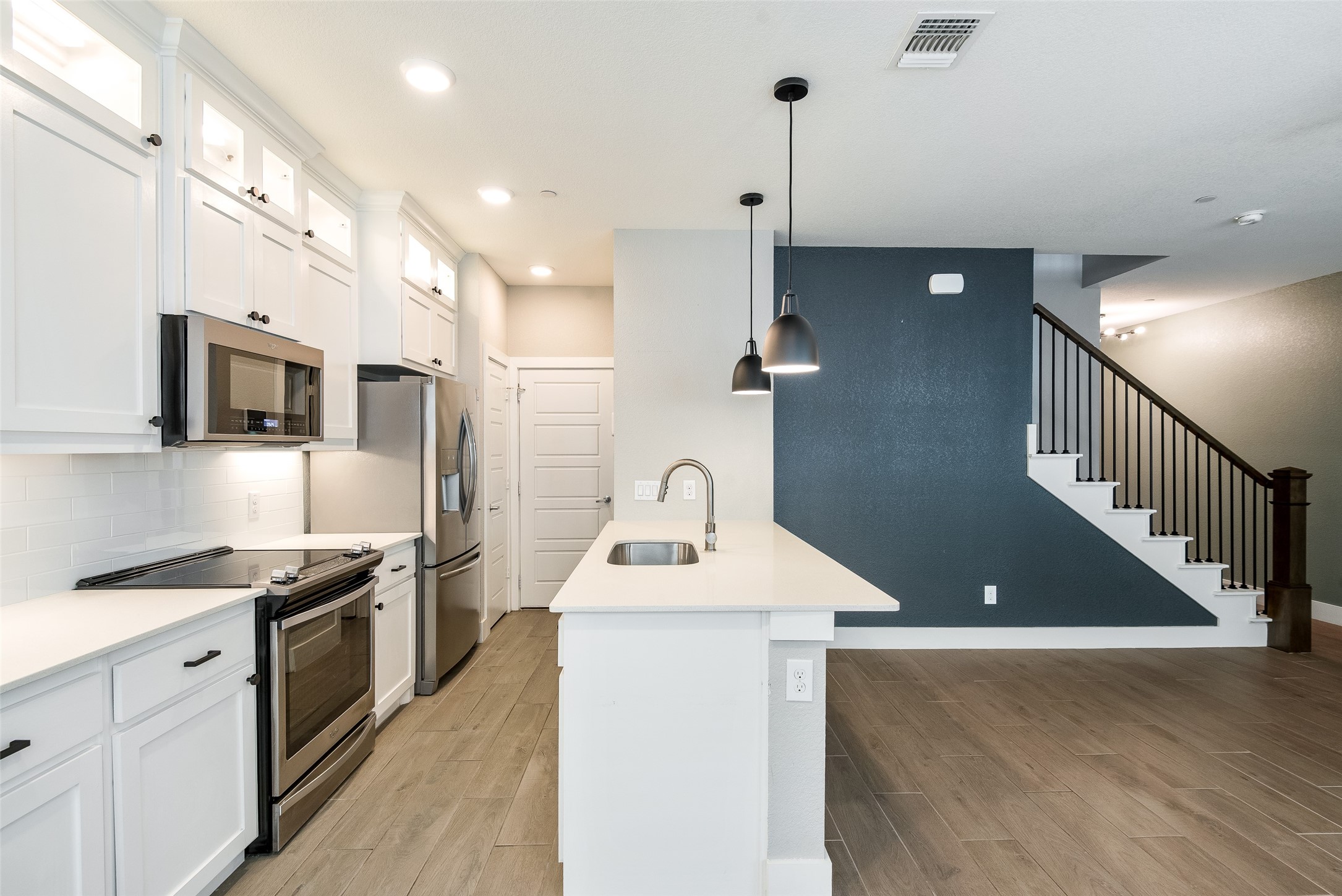 2133 Lovedale Avenue Dallas TX 75235