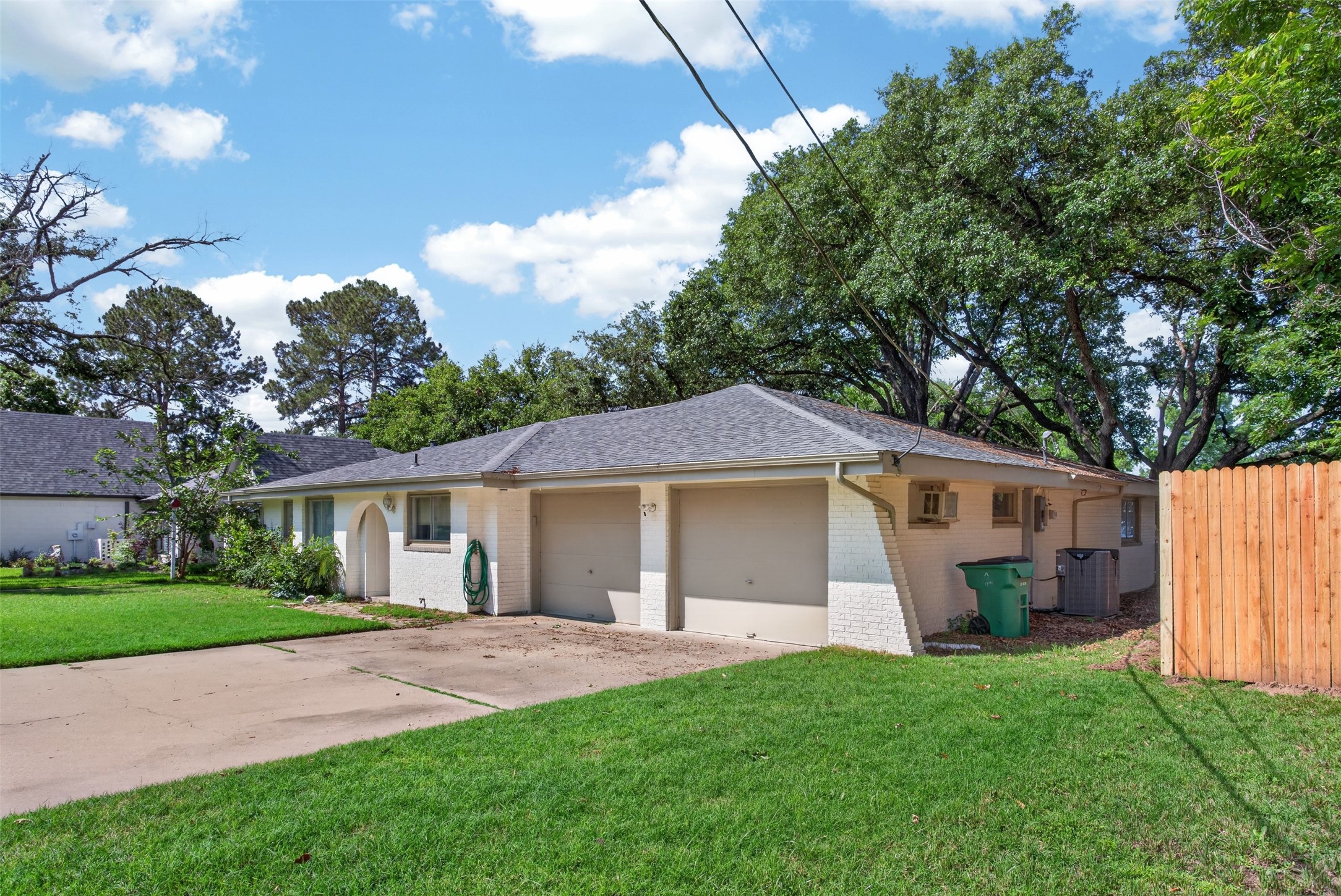 4202 Indian Creek Court Granbury TX 76049