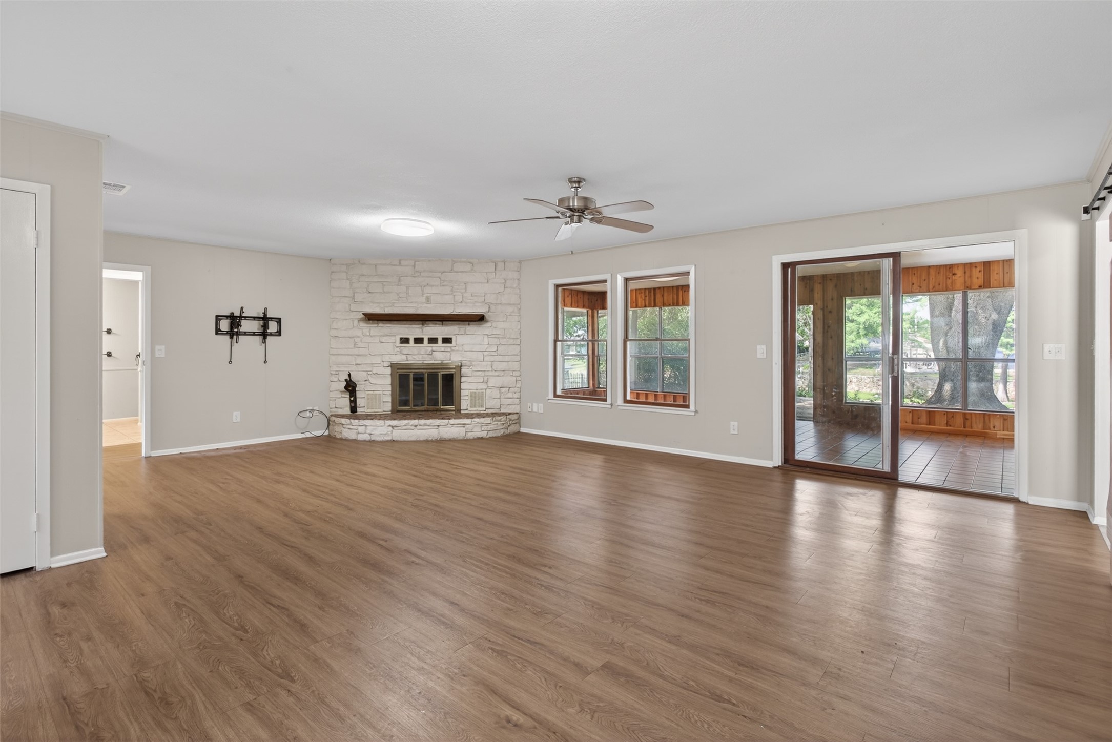 4202 Indian Creek Court Granbury TX 76049