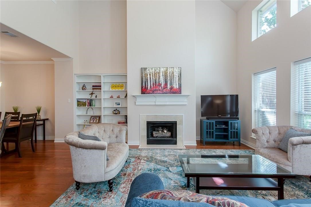 5735 Richmond Avenue Dallas TX 75206