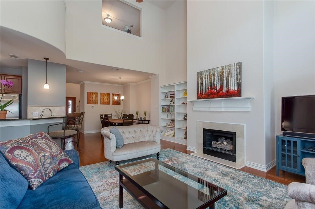 5735 Richmond Avenue Dallas TX 75206