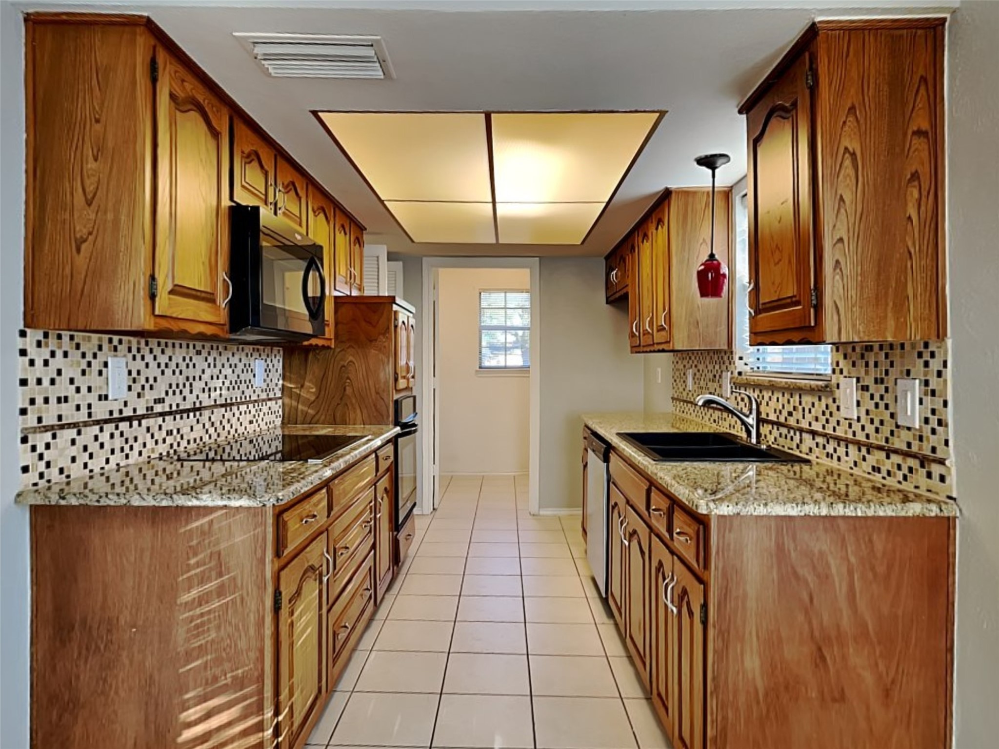 1920 Oakbluff Drive Carrollton TX 75007