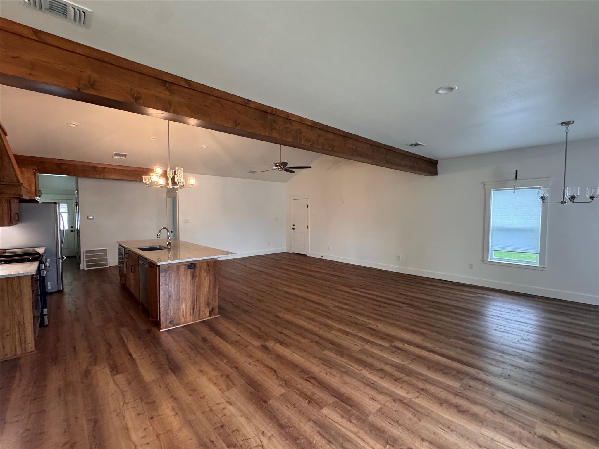 410 S Hannaford Street Granbury TX 76048