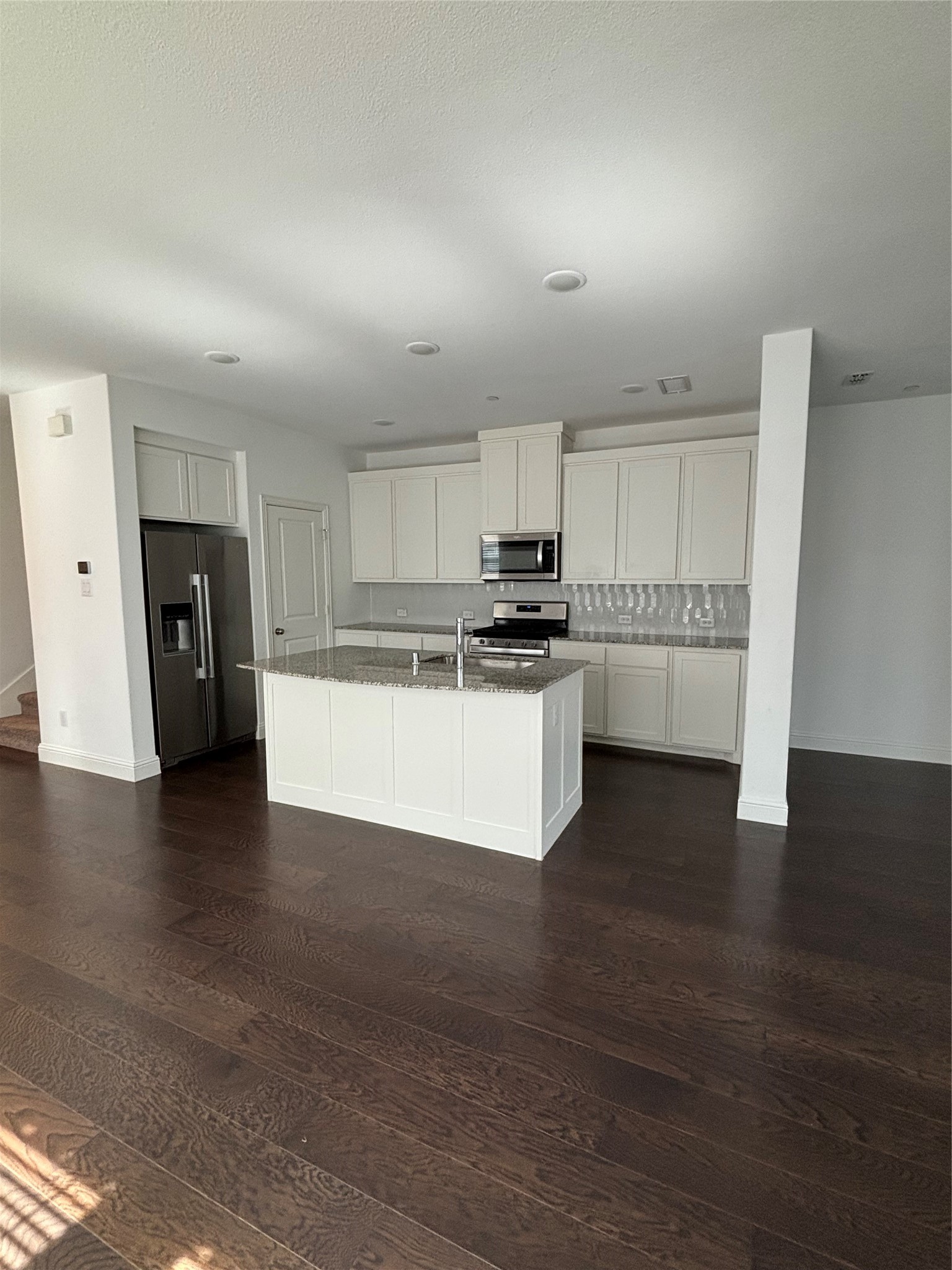 2610 High Cotton Lane Garland TX 75042