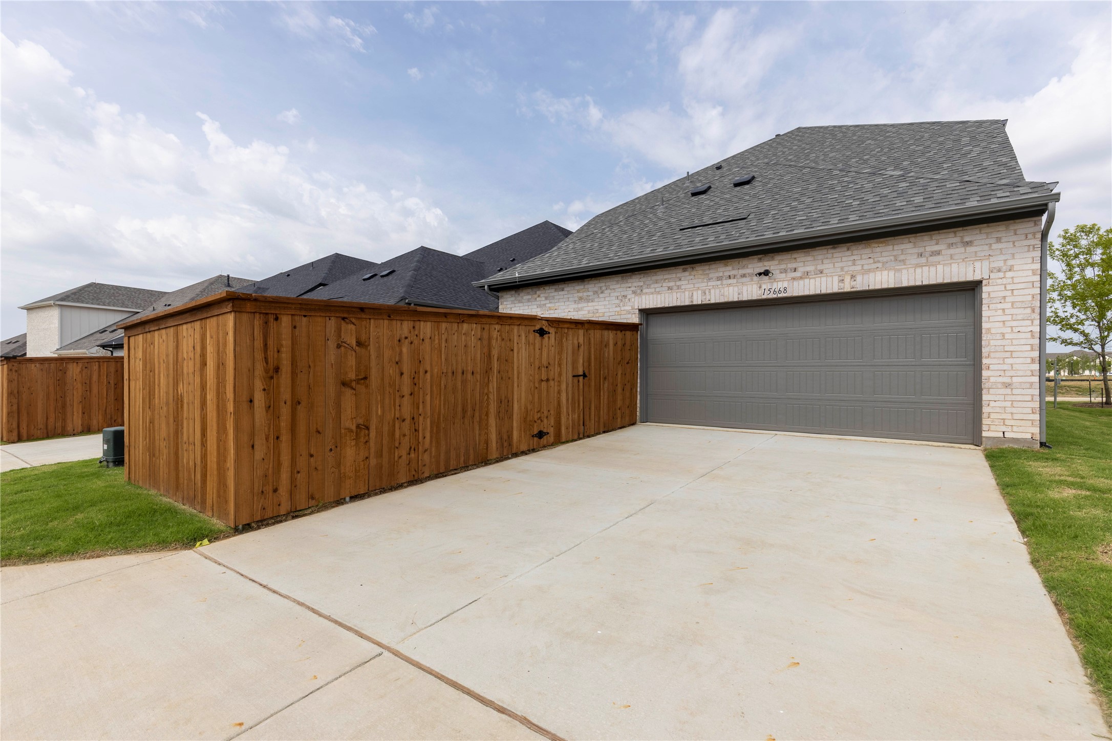 15668 Gladeside Avenue Frisco TX 75033