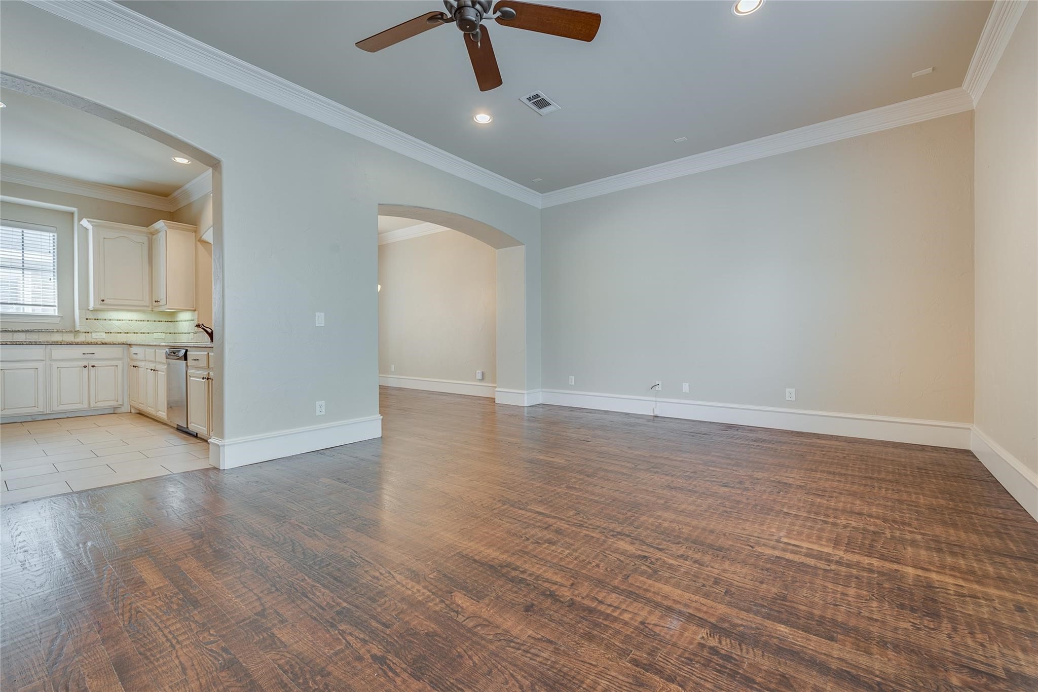 1926 Euclid Dallas TX 75206