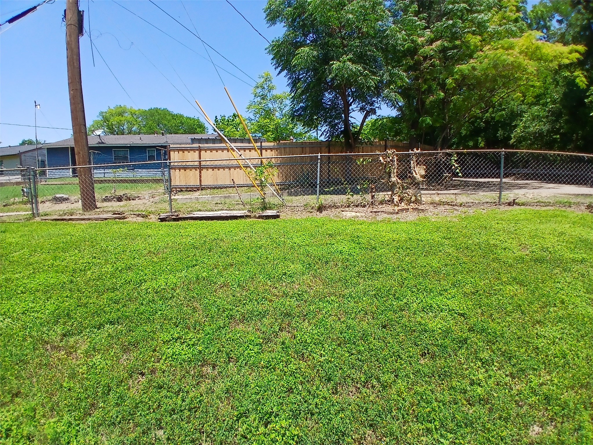 2557 Talco Drive Dallas TX 75241