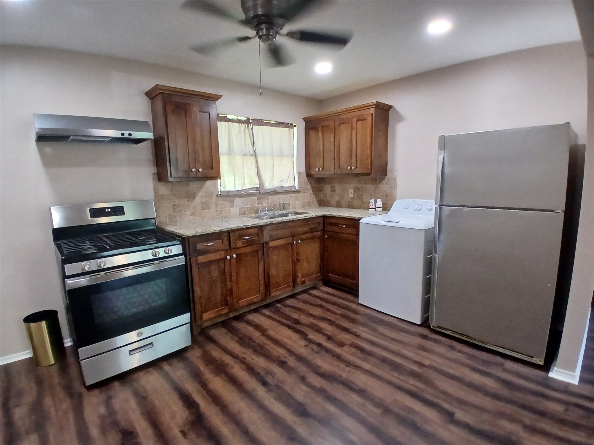 2557 Talco Drive Dallas TX 75241