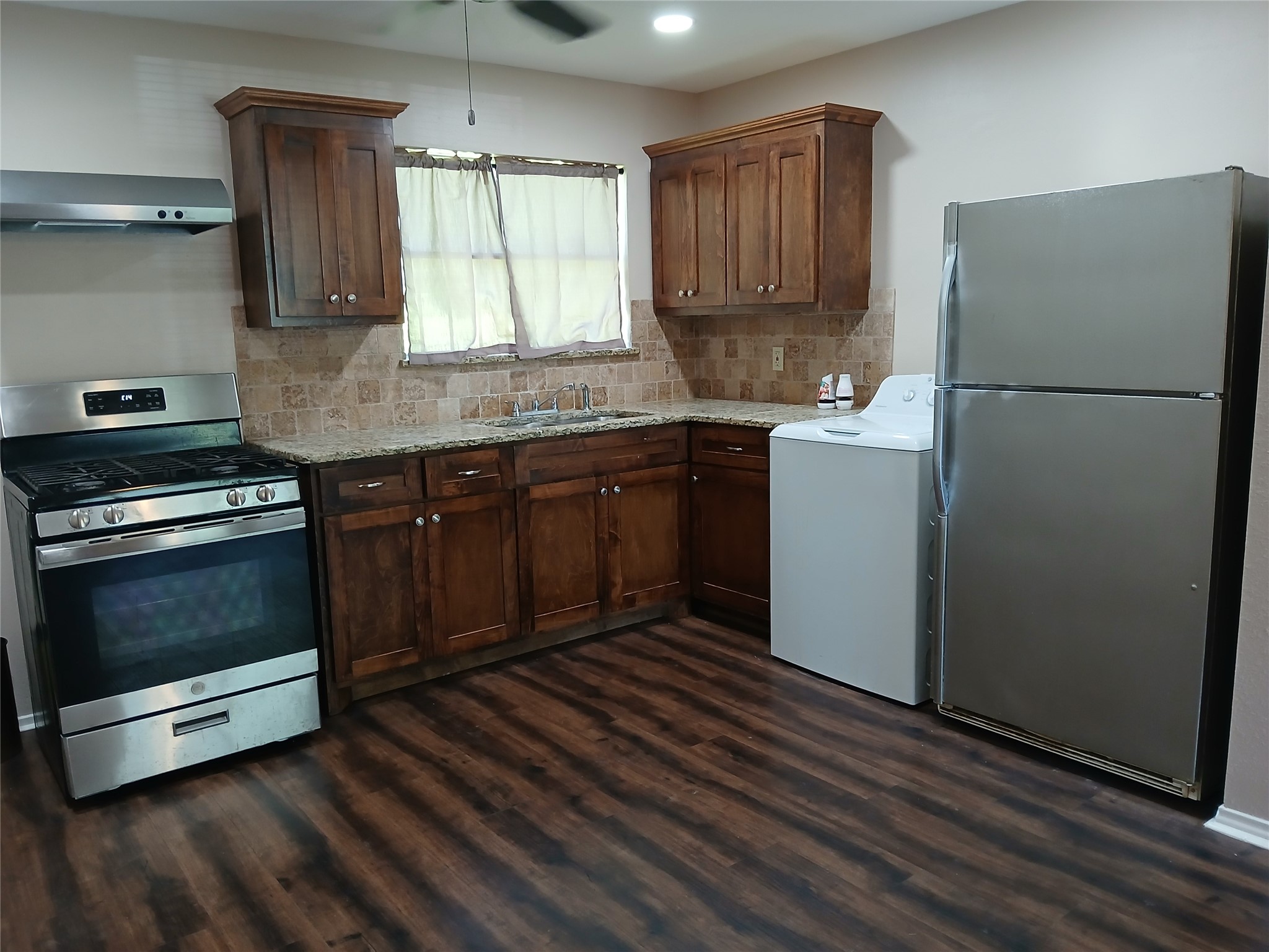 2557 Talco Drive Dallas TX 75241