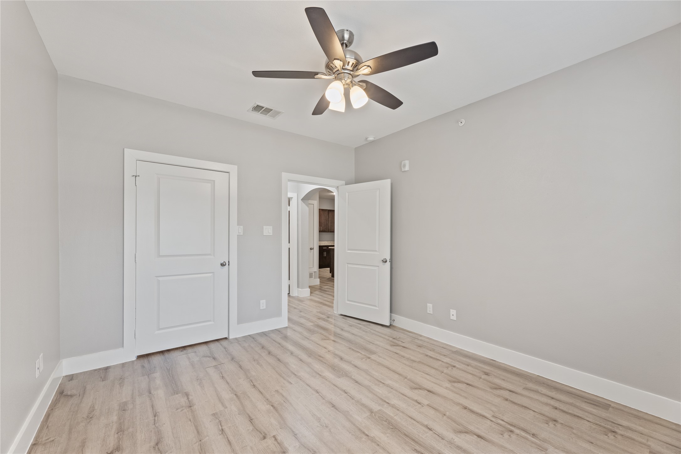 13609 W Pinnacle Circle Fort Worth TX 76040