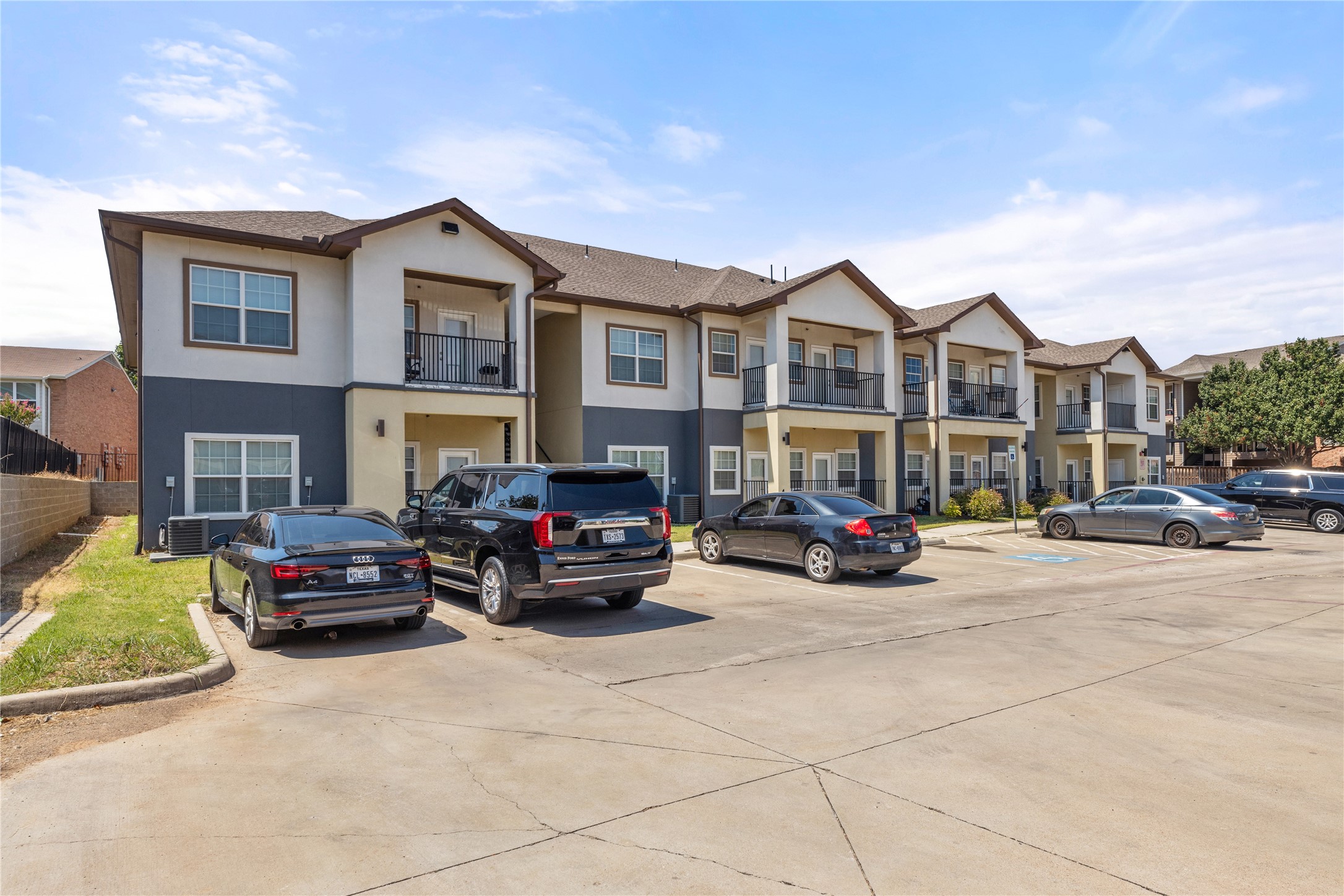 13609 W Pinnacle Circle Fort Worth TX 76040