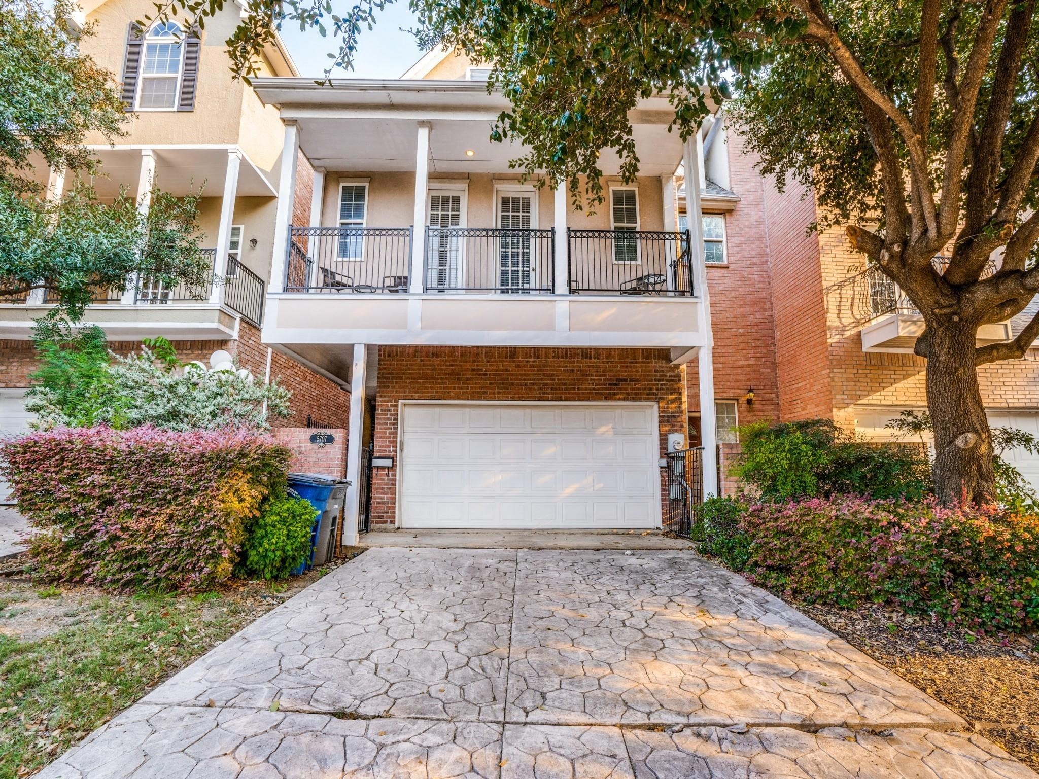 5707 Lewis Street Dallas TX 75206