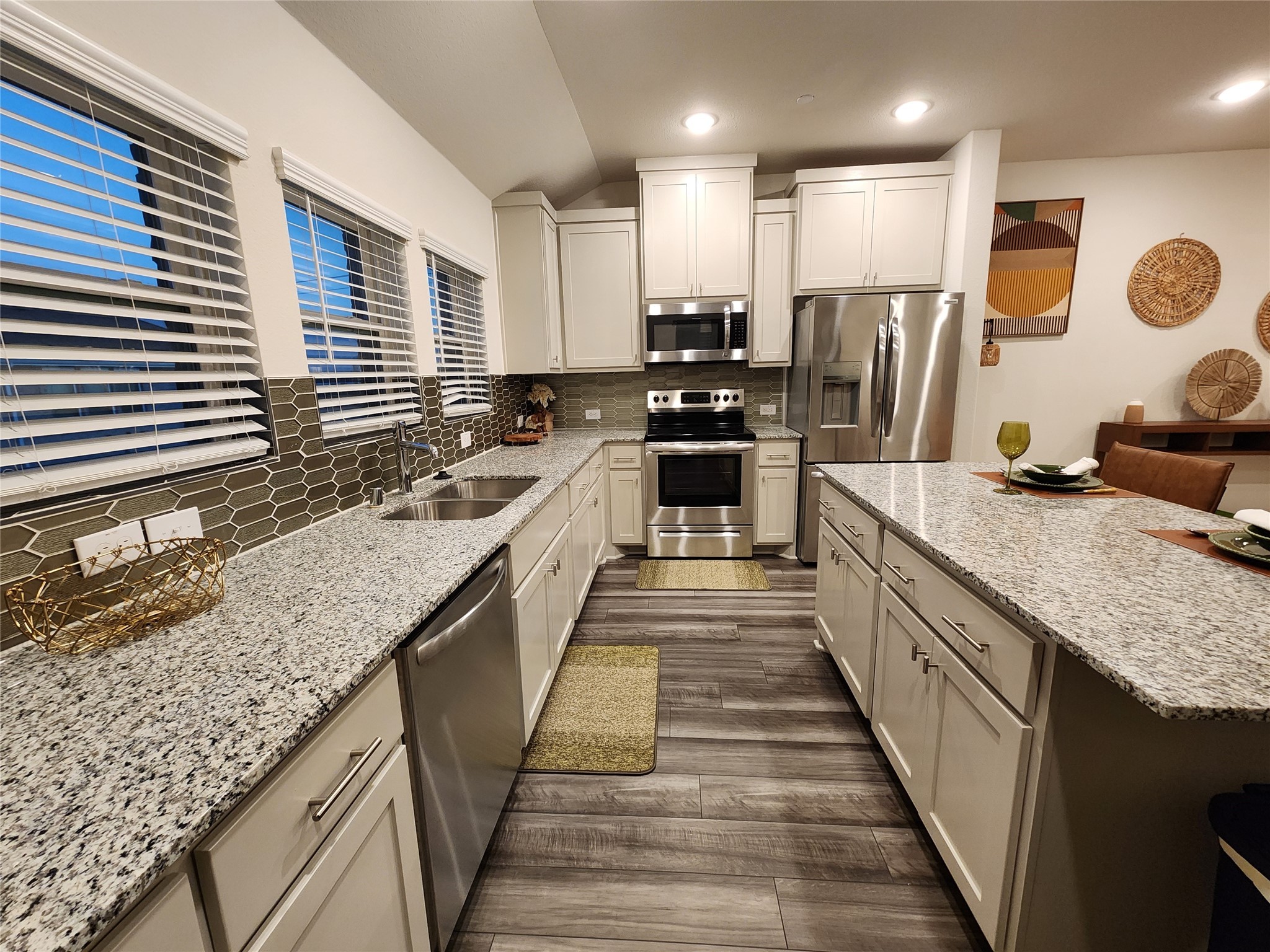4708 Haltom Road Haltom City TX 76117