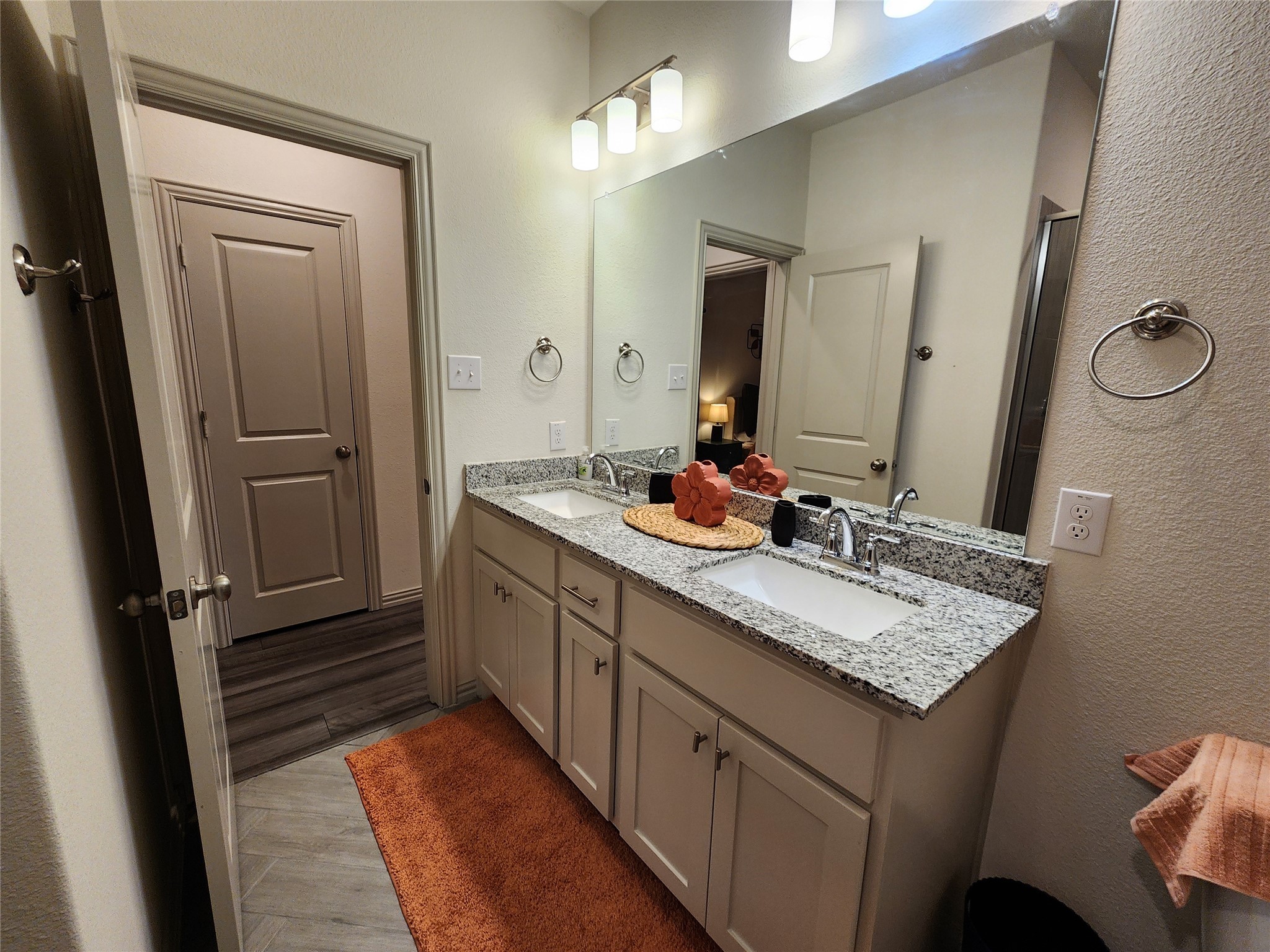4708 Haltom Road Haltom City TX 76117