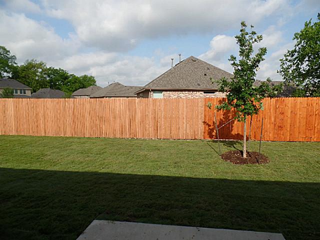 1304 Poplar Mckinney TX 75070