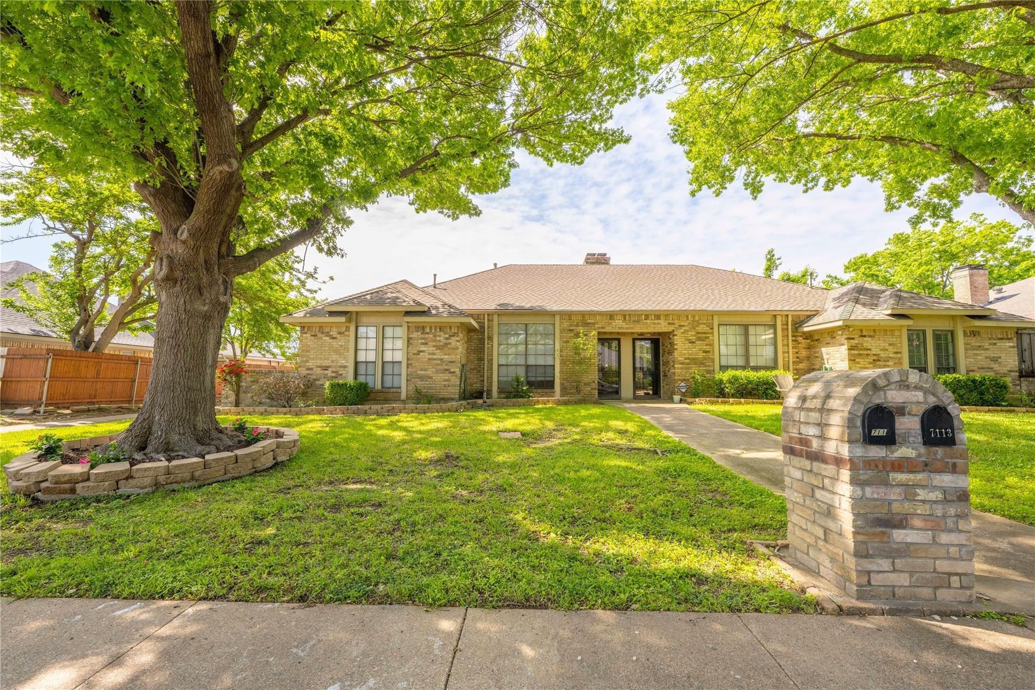 7111 Pleasant View Drive Dallas TX 75231