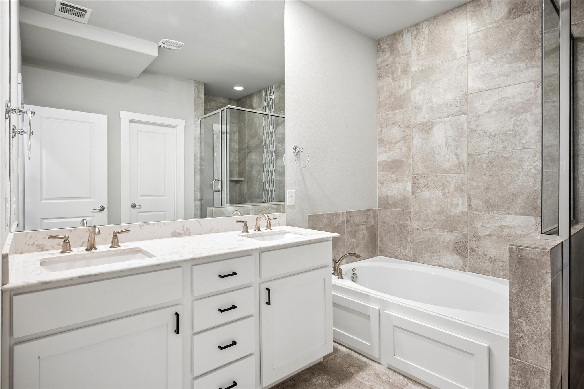 1316 Palm Canyon Drive Dallas TX 75204