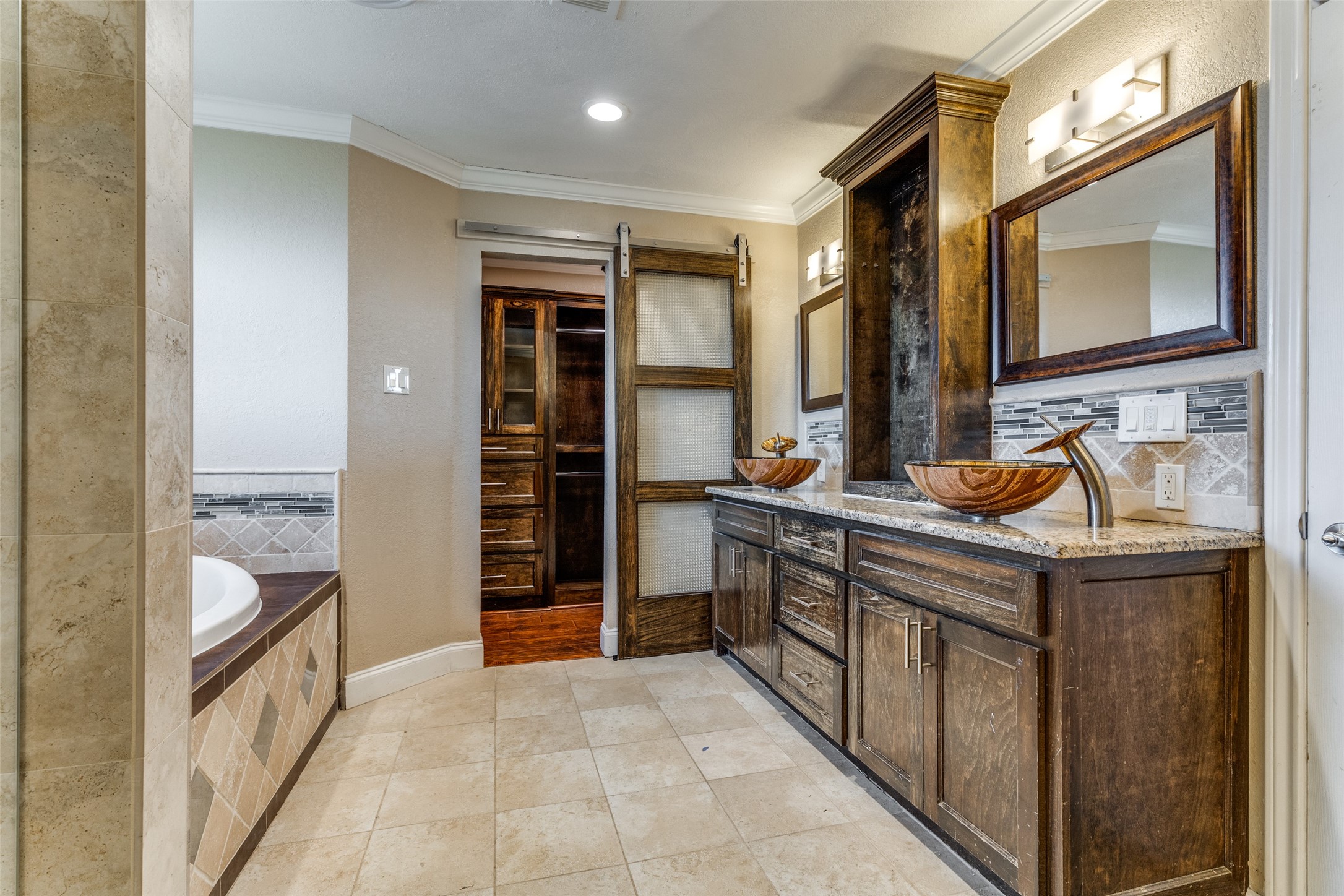 8725 Hidden Hill Drive Fort Worth TX 76179