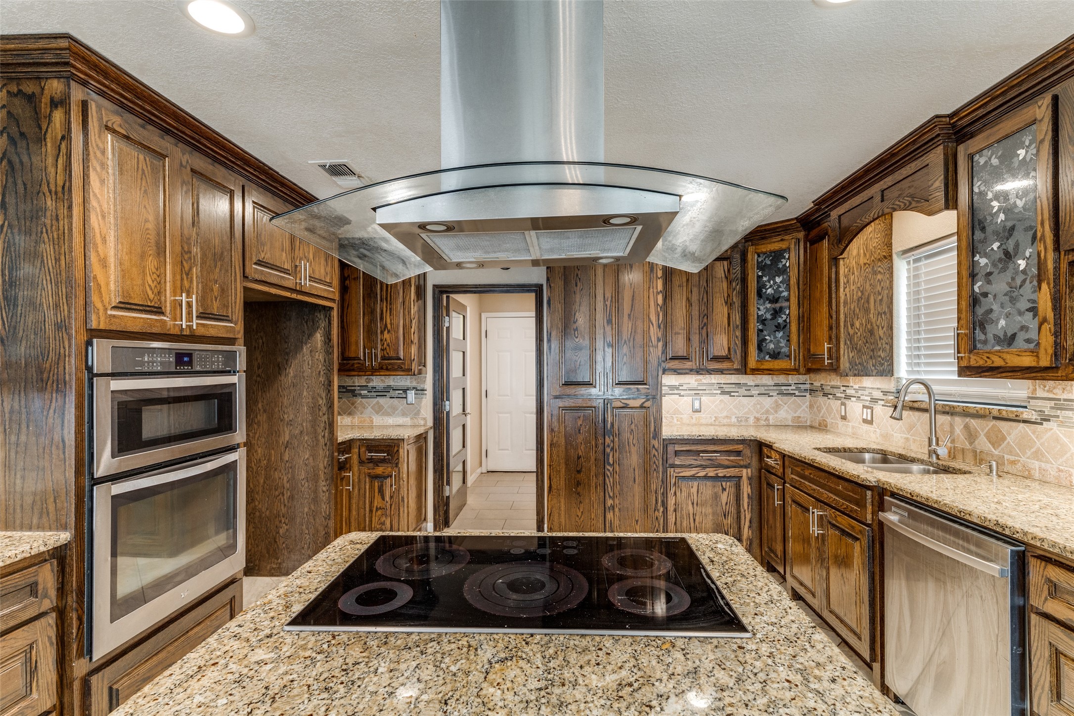 8725 Hidden Hill Drive Fort Worth TX 76179