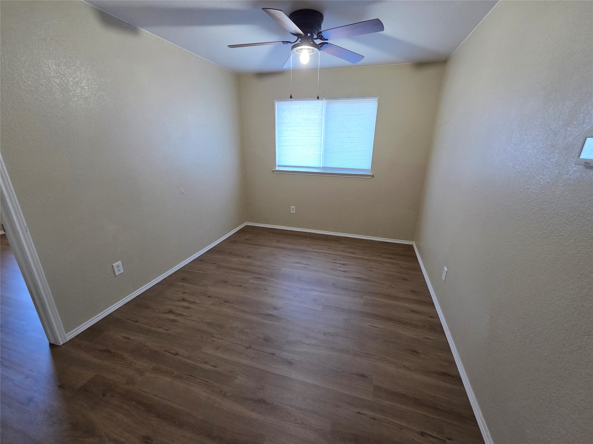 2326 Kingsway Drive Arlington TX 76012