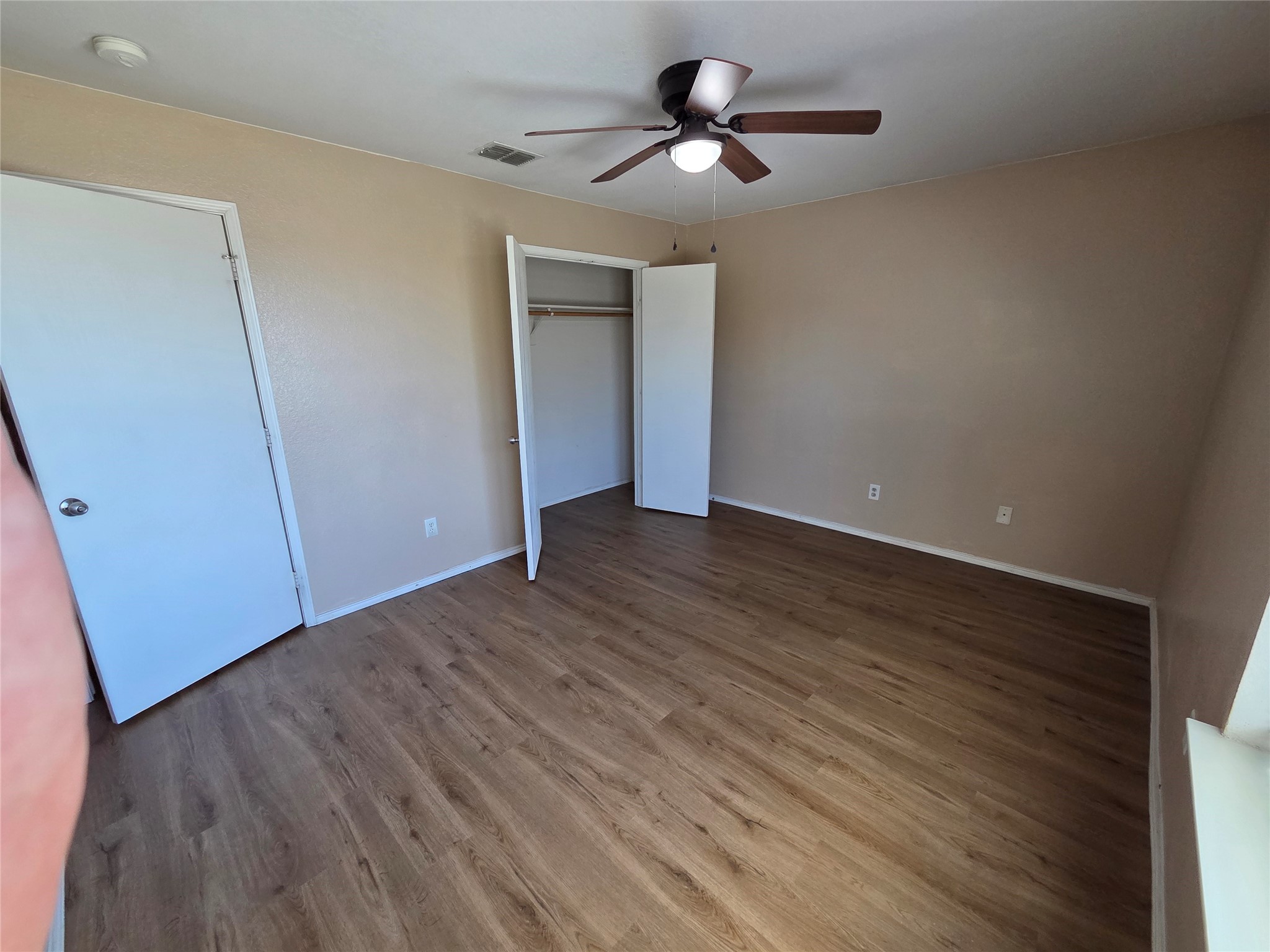 2326 Kingsway Drive Arlington TX 76012