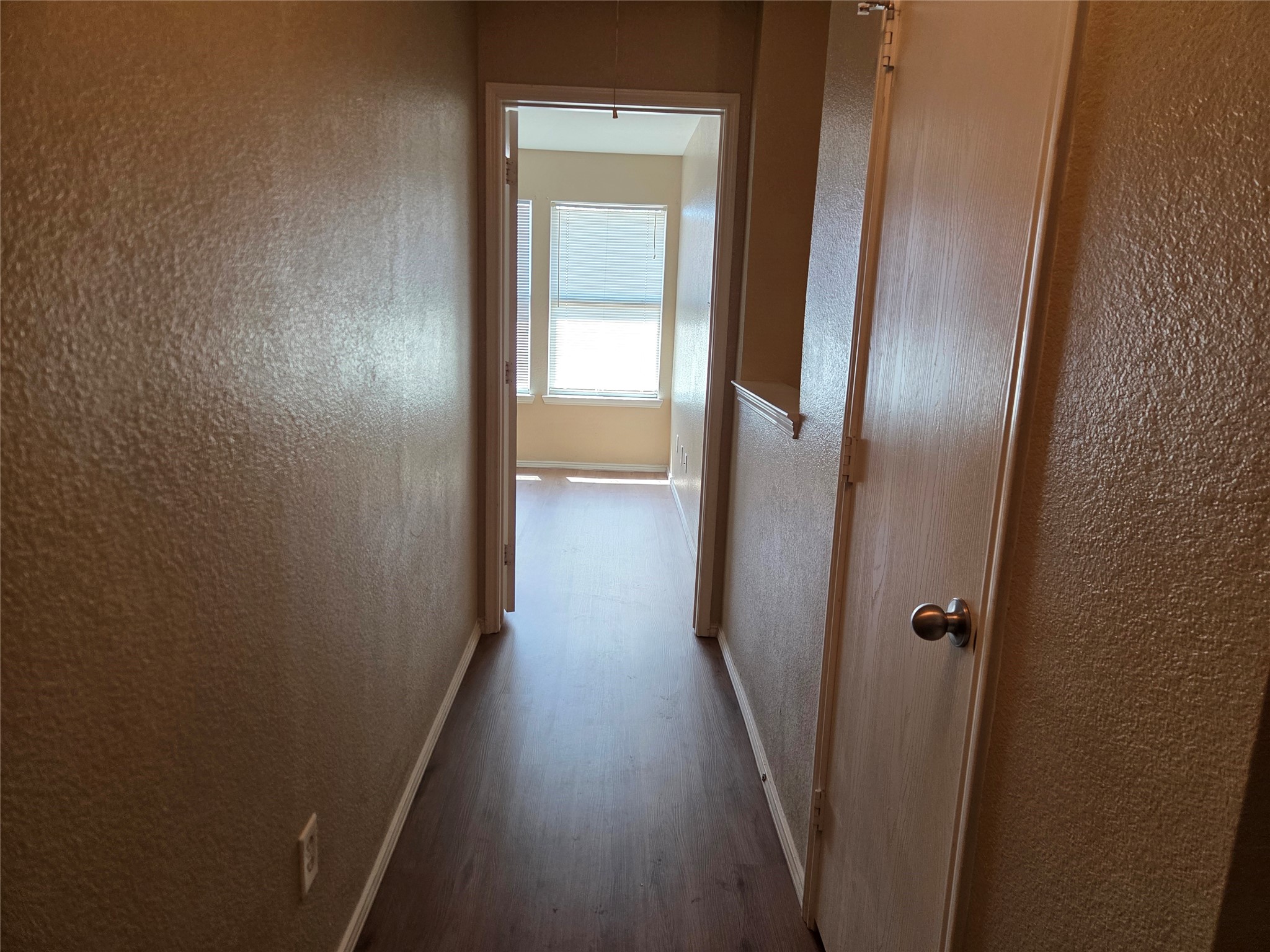2326 Kingsway Drive Arlington TX 76012