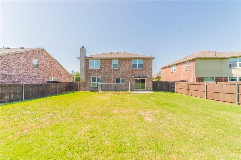 560 Griffith Drive Saginaw TX 76179