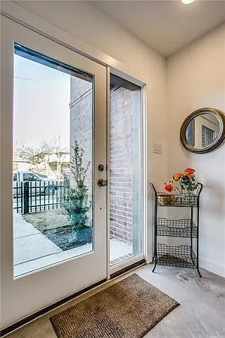 627 Finley Court Dallas TX 75208