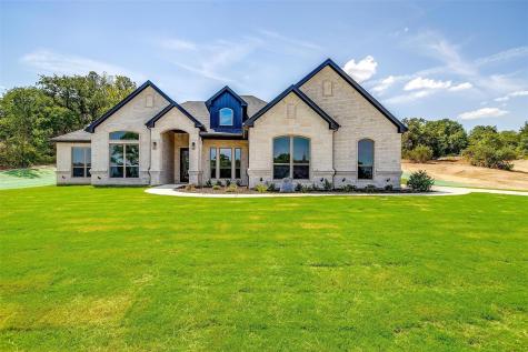 1007 Meadow Wood Terrace Azle TX 76020