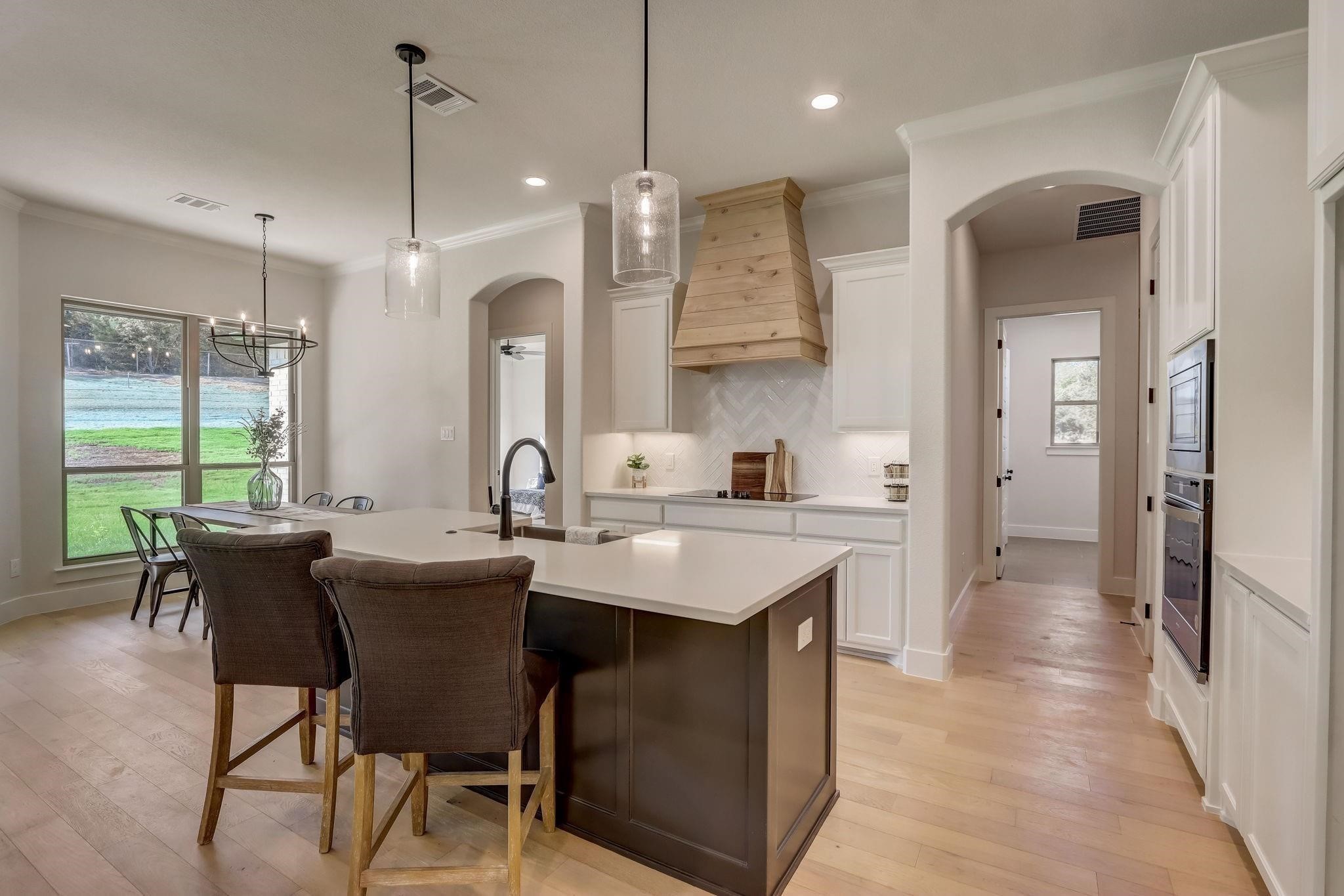 1007 Meadow Wood Terrace Azle TX 76020