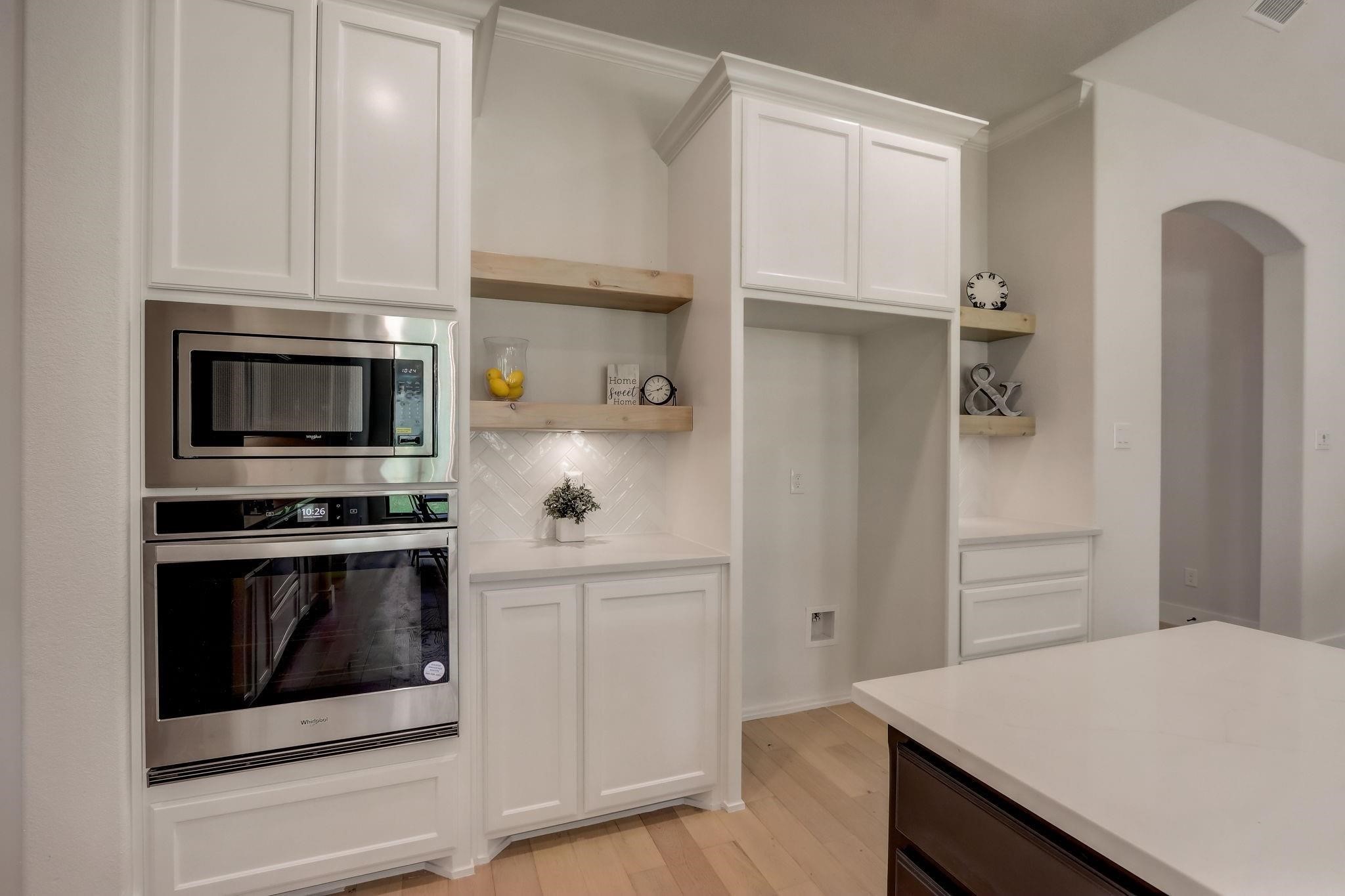1007 Meadow Wood Terrace Azle TX 76020