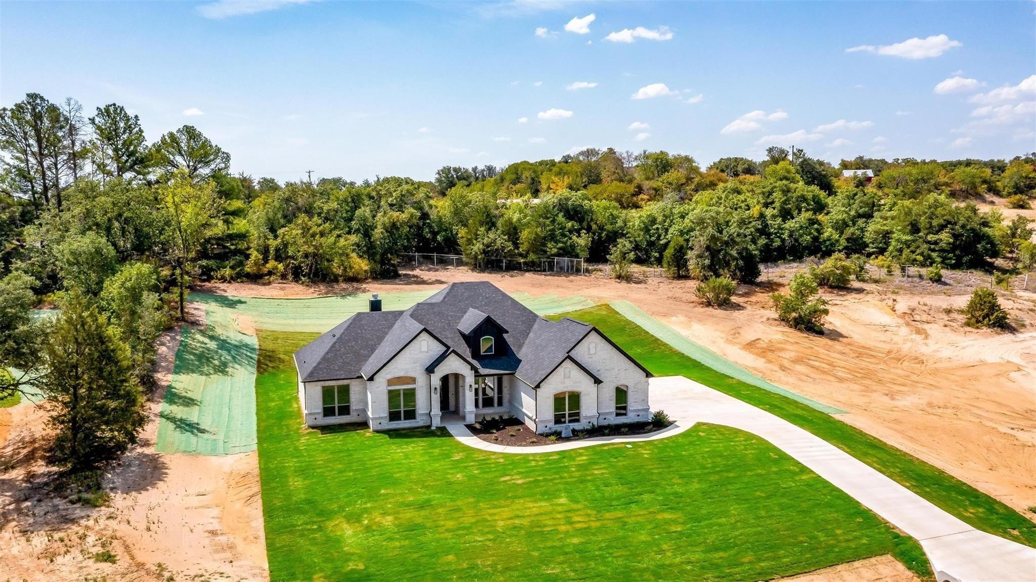 1007 Meadow Wood Terrace Azle TX 76020