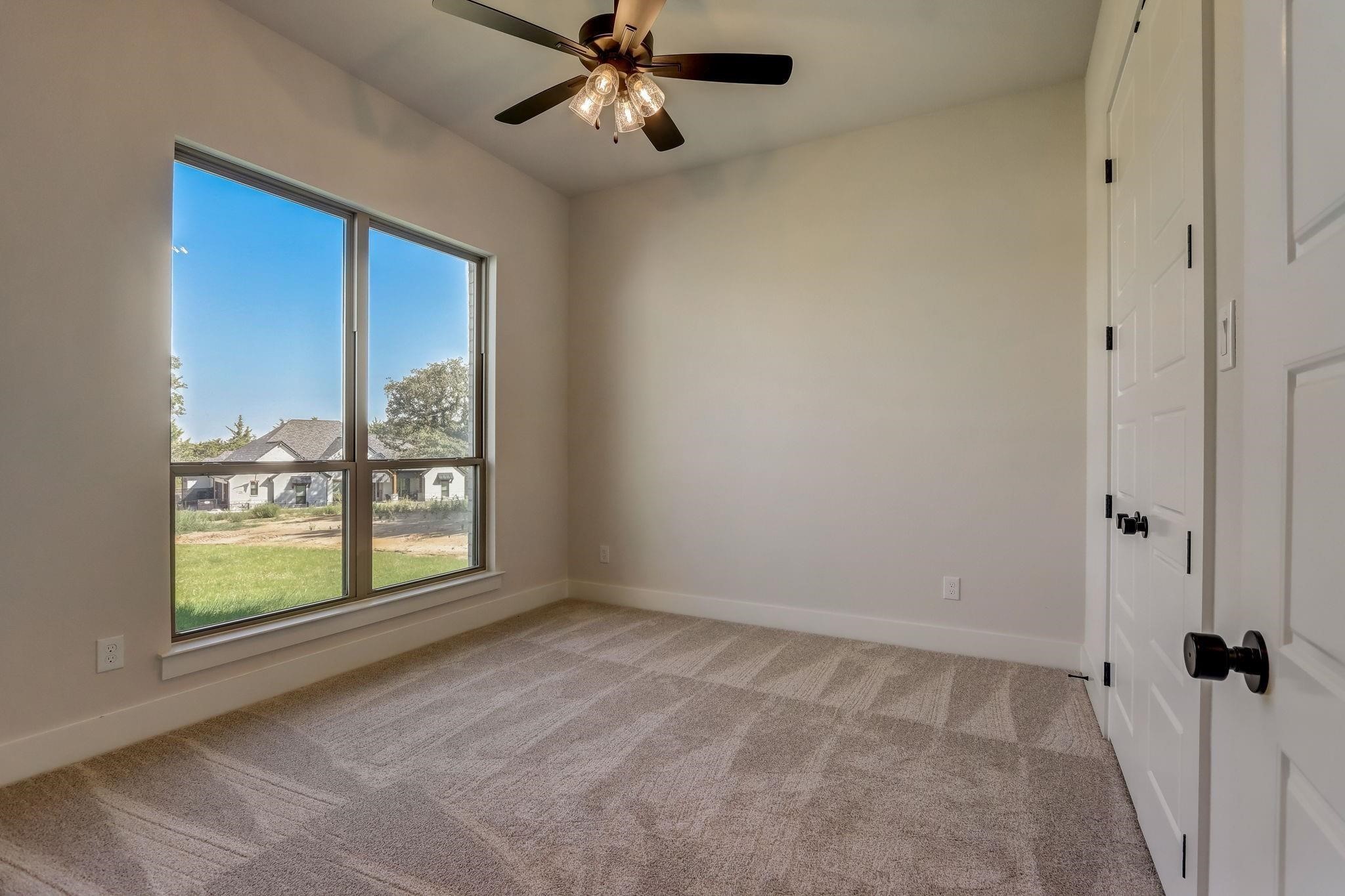 1007 Meadow Wood Terrace Azle TX 76020