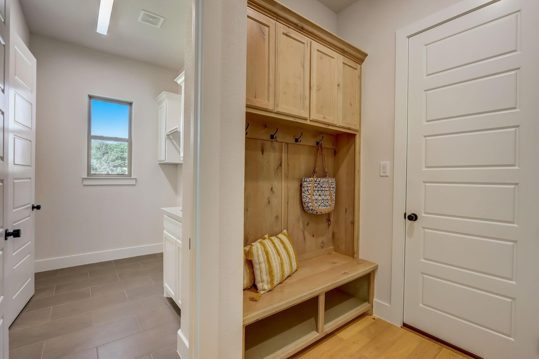1007 Meadow Wood Terrace Azle TX 76020
