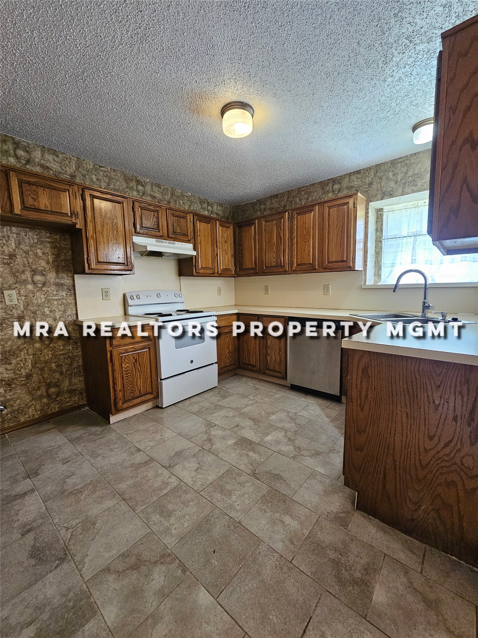 2606 Shalimar Drive Garland TX 75040